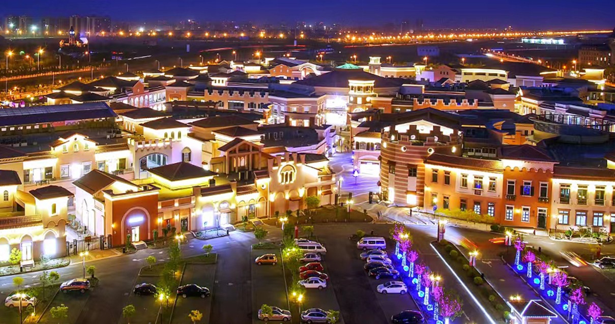 万利官网奥莱·新燕莎小镇